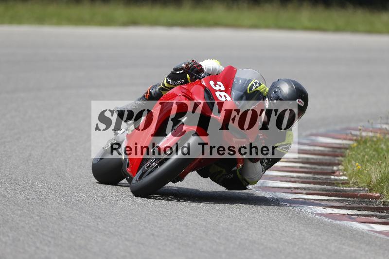 /27 12.06.2025 Ducati Schweiz Trackday Warmup  ADR/gelb-jeaune/36